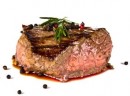 Hovězí steak s grilovaným lilkem